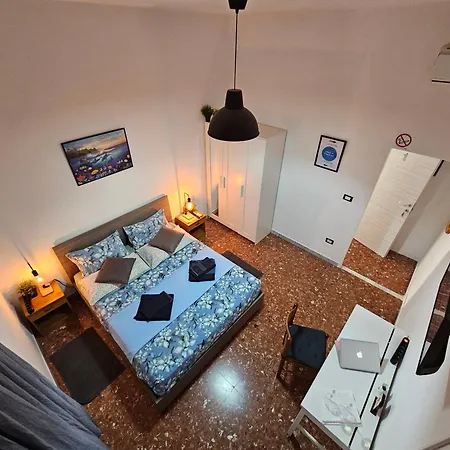 Guest house Eva Capital Vitinia